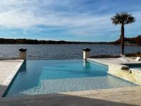 Pool builders - Diamond Pools