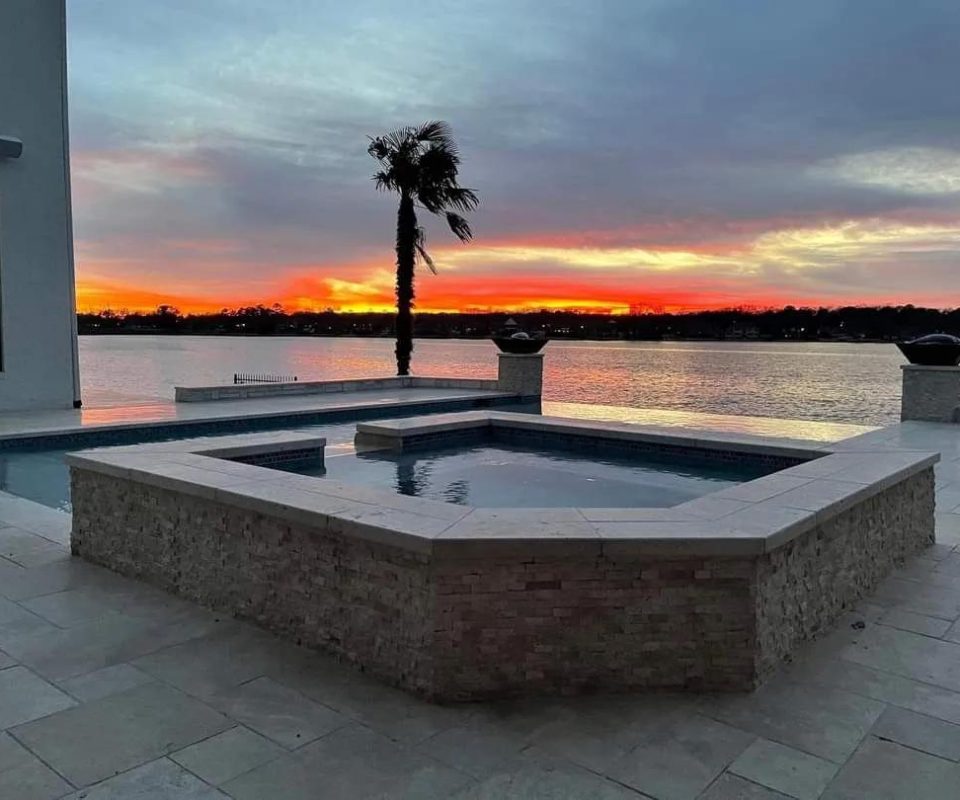 Pool builders - Diamond Pools